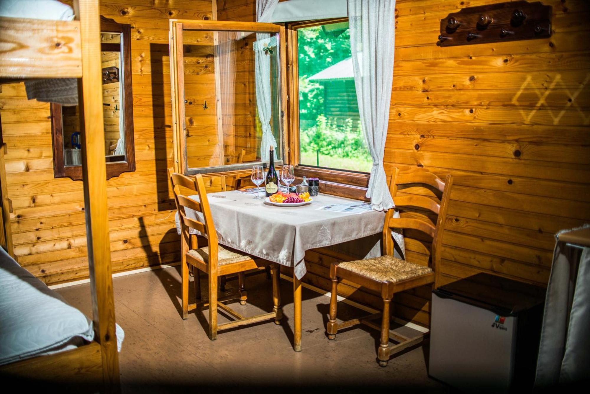 Wooden Village Resort Ponari エクステリア 写真